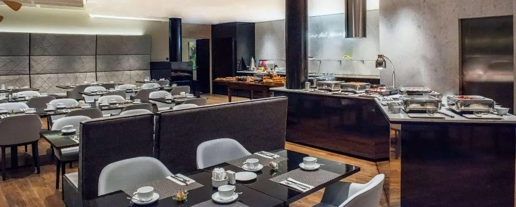 Restaurant, NH Collection Prague, Prague