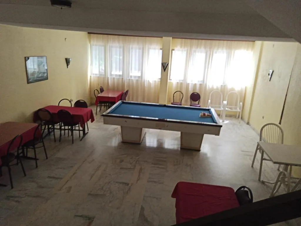 Lobby, Dias, Izmir