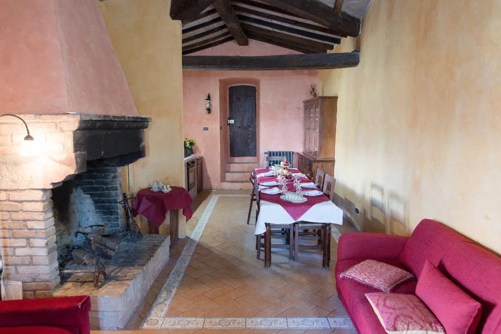 Lobby, Castello di Giomici, Perugia