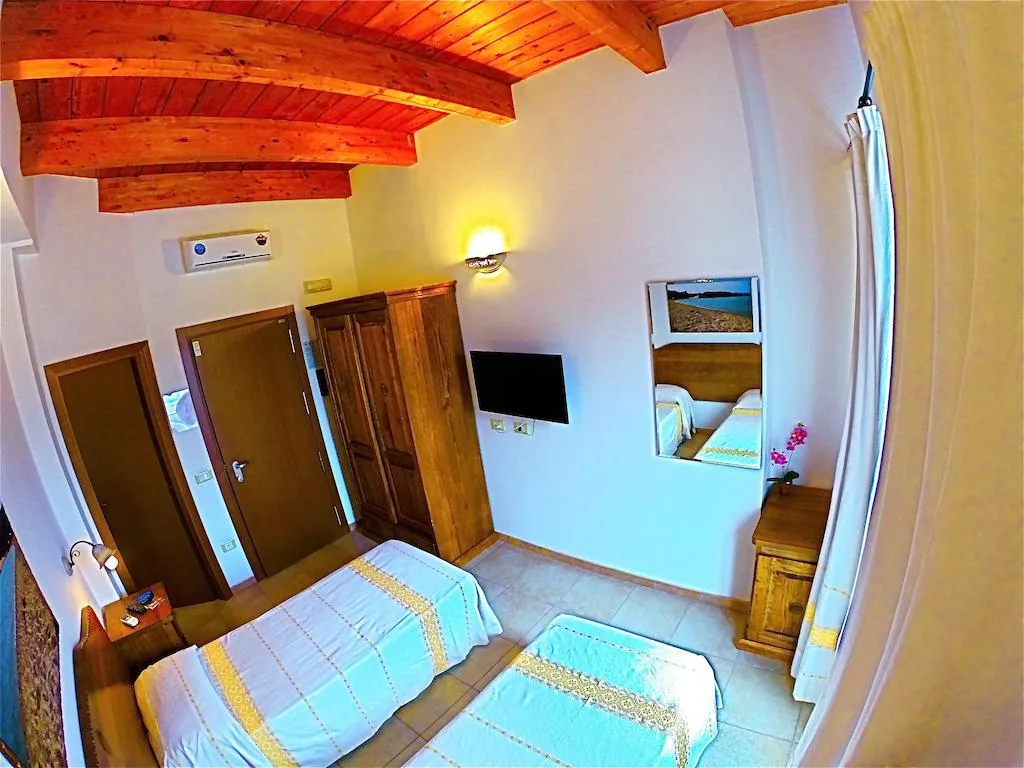DOUBLE SUPERIOR SEA VIEW Room, Bellamarina Resort, Alghero