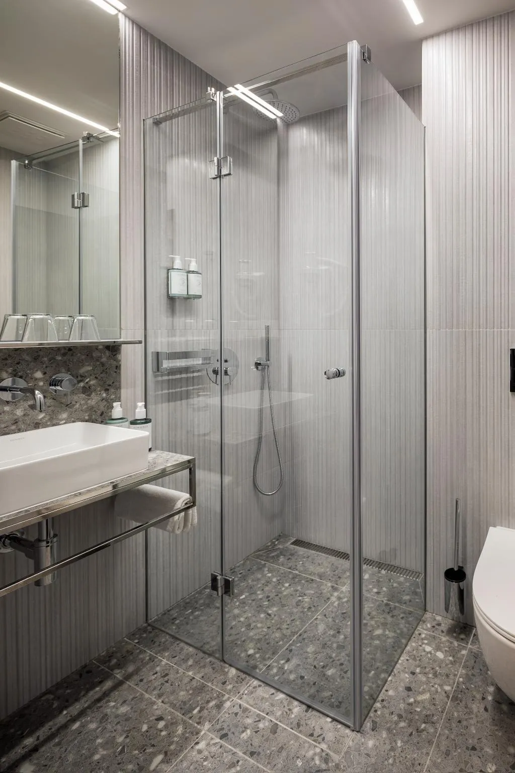 QUADRUPLE STANDARD Room, Aida, Prague