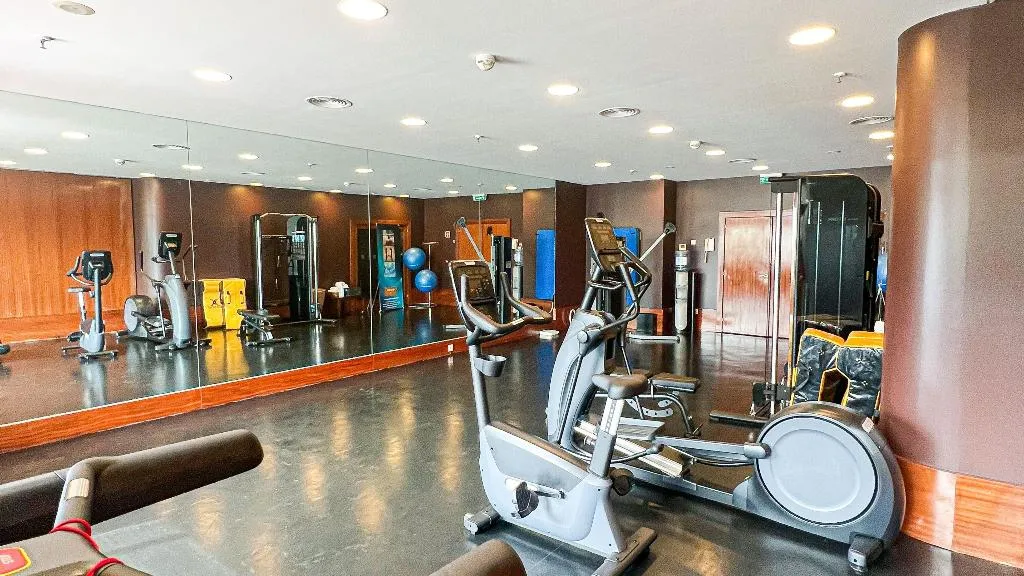 Sports and Entertainment, Holiday Inn Porto Gaia, Porto