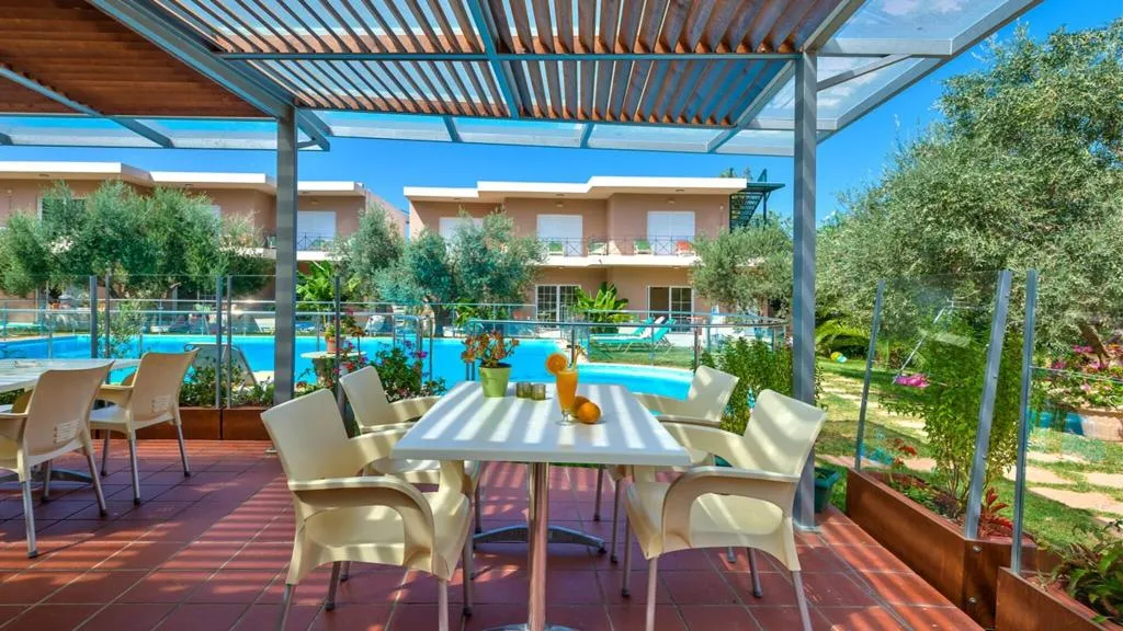 Pool, Elea Apartments, Crete