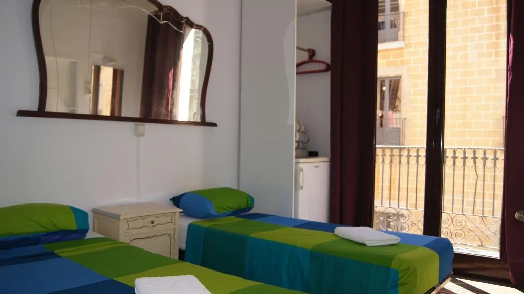 Room, Arosa, Barcelona