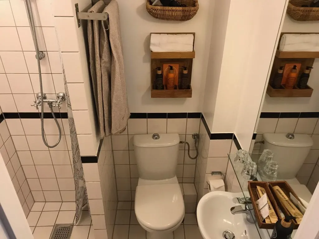 DOUBLE STANDARD Room, Bertrams Hotel, Copenhagen