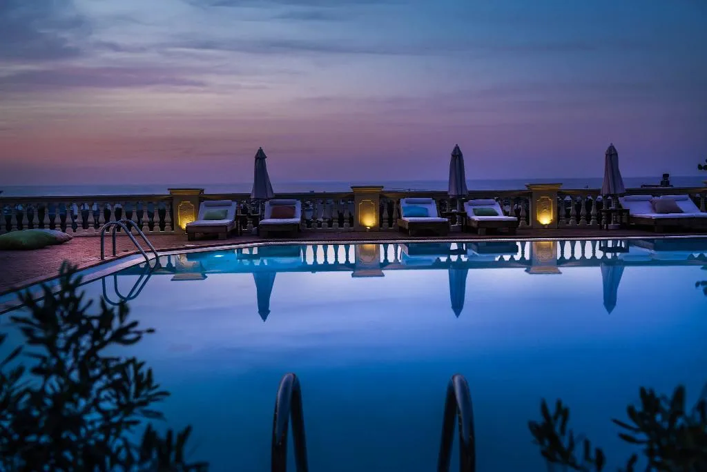 Terrace, Notos Heights Hotel & Suites, Crete