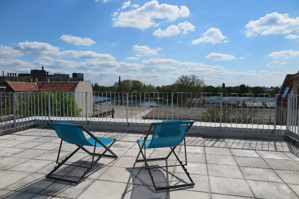 Terrace, Spreepolis Boardinghaus, Berlin