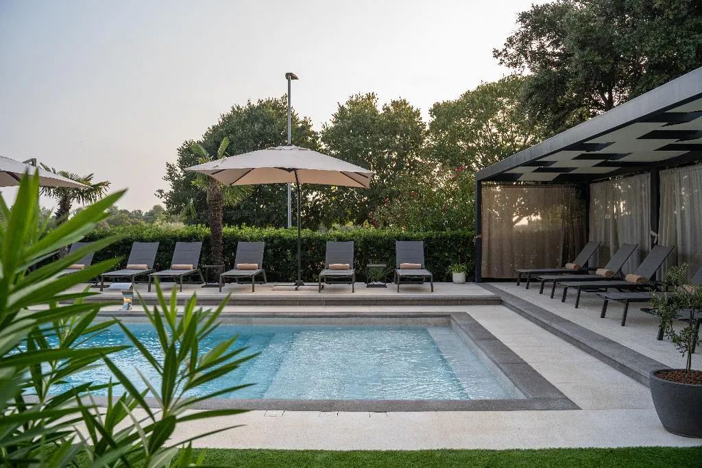 Pool, Residence Vaal, Istria