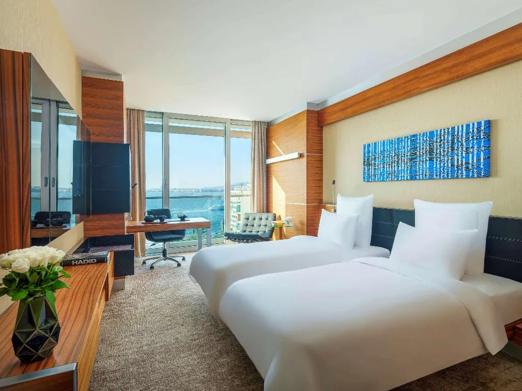 TWIN EXECUTIVE SEA VIEW Room, Swissotel Buyuk Efes Izmir, Izmir