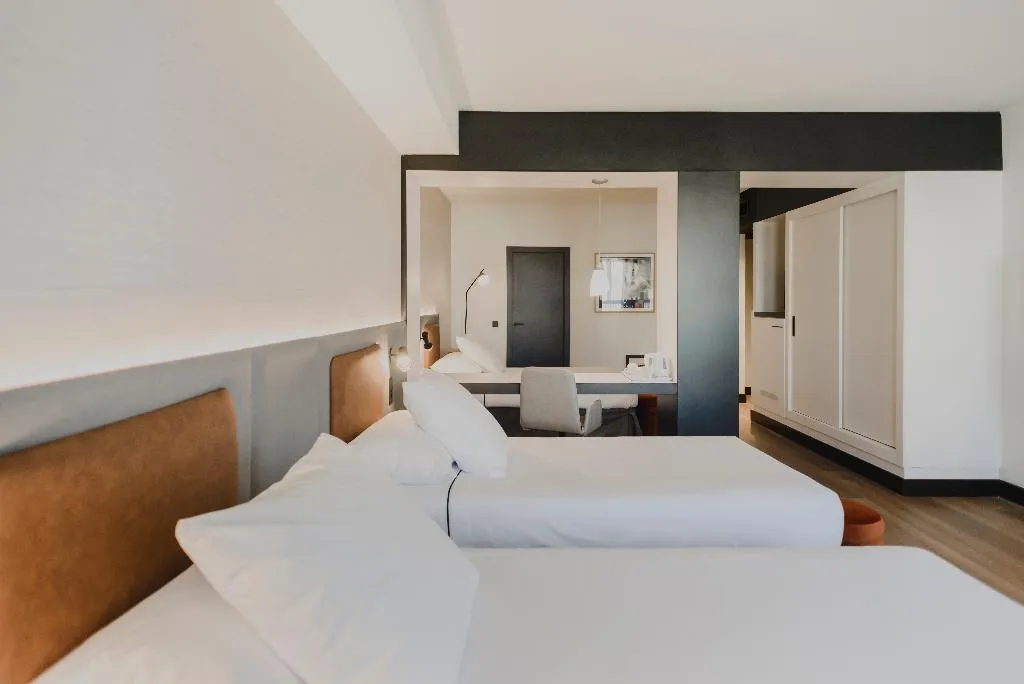 TRIPLE STANDARD Room, Dimar Atiram Hotel, Valencia