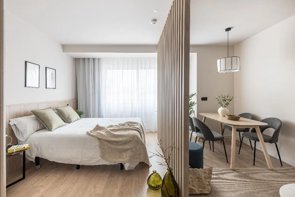 STUDIO CAPACITY 4 Room, Libere Madrid Chamberi, Madrid