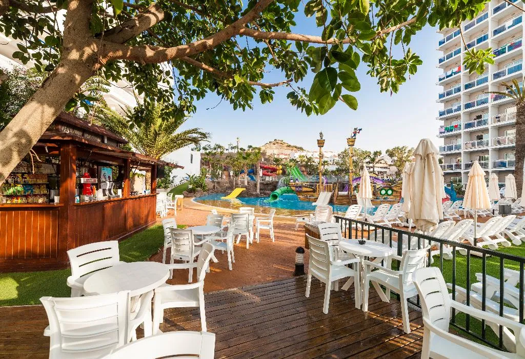 Terrace, Globales Los Patos Park, Costa Del Sol