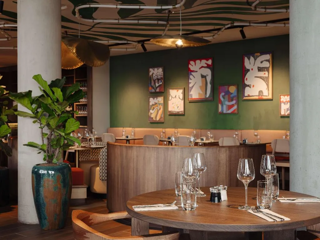 Restaurant, DoubleTree by Hilton Amsterdam Centraal Station, Amsterdam