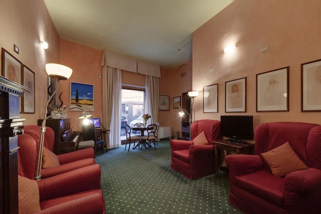 Lobby, Arizona, Florence