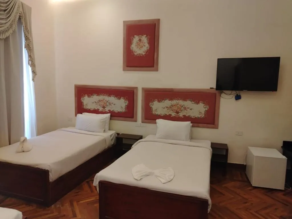 Double or Twin DELUXE Room, Victoria Cairo Hotel, Cairo