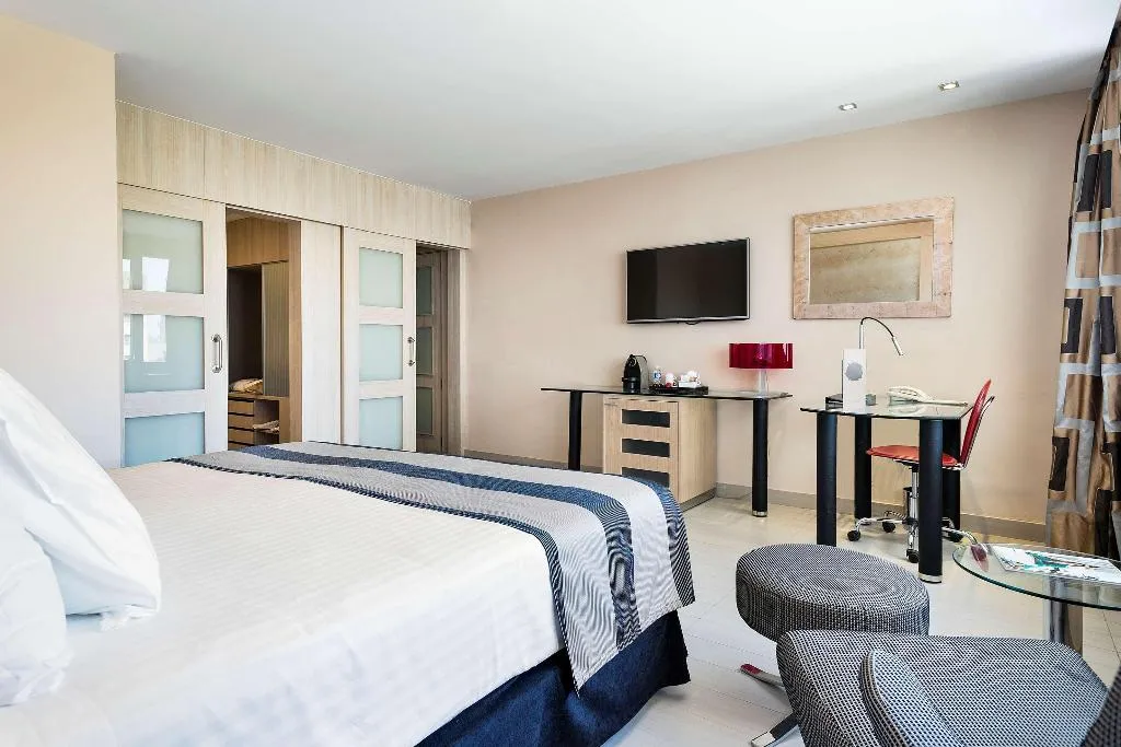 Room, The Level At Meliá Sevilla, Seville