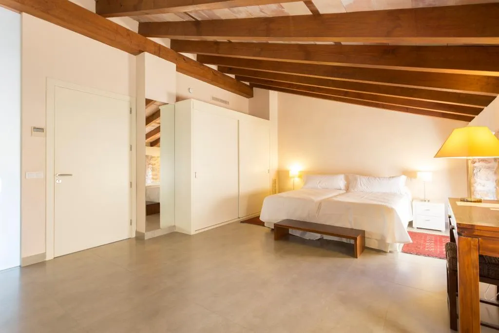 JUNIOR SUITE STANDARD Room, Ca n Beia, Majorca
