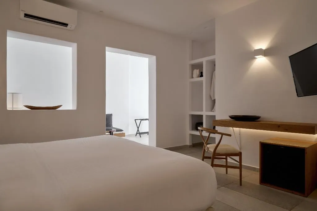 Room DELUXE CAPACITY 4 Room, Hippie Chic Mykonos, Mykonos