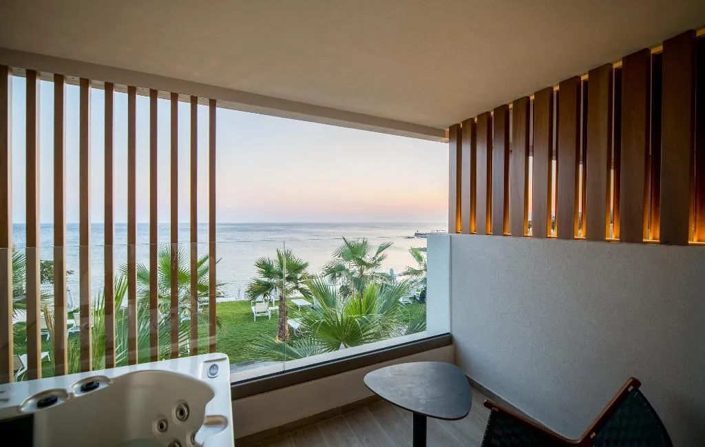 Double or Twin WITH JACUZZI Room, AKASHA Beach Hotel and Spa, Crete