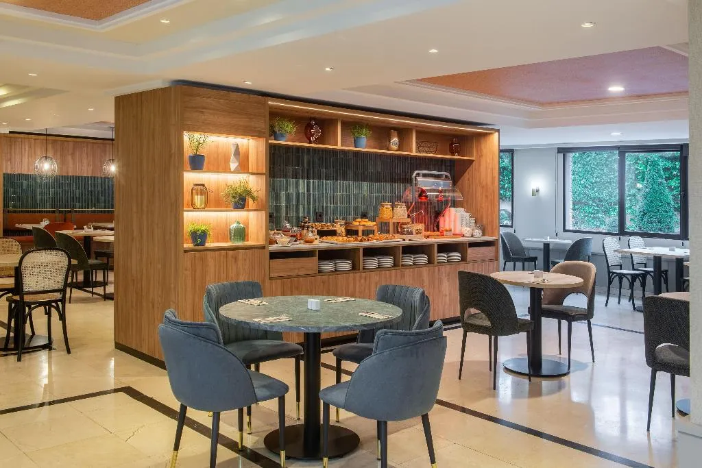 Restaurant, Madrid Alameda Aeropuerto Affiliated By Melia, Madrid