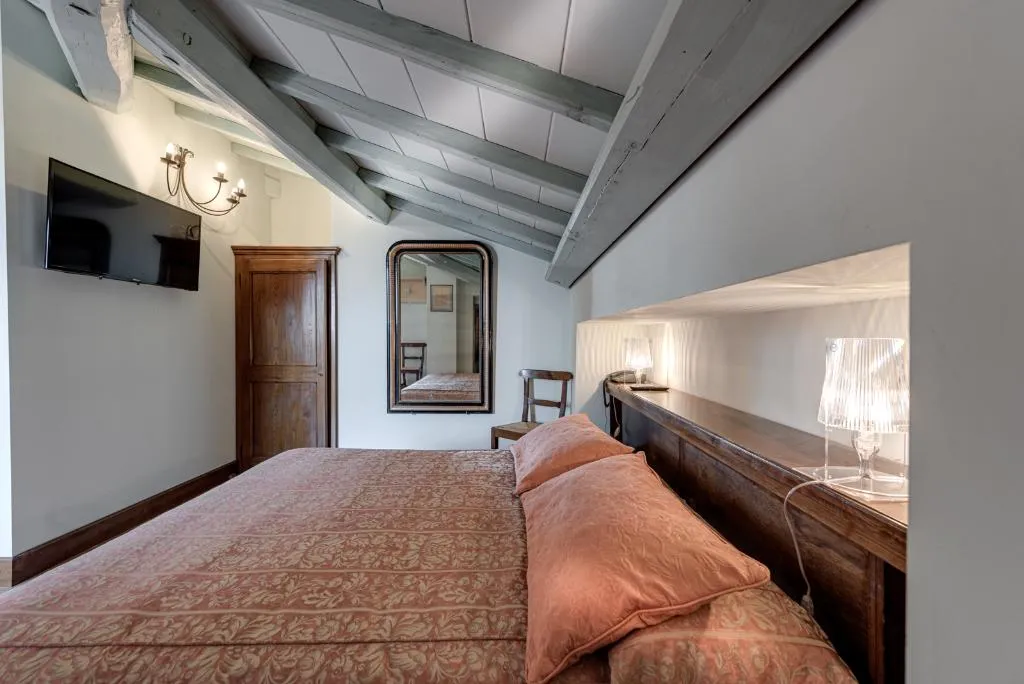 DOUBLE WITH BALCONY Room, Locanda Poggioleone, Perugia