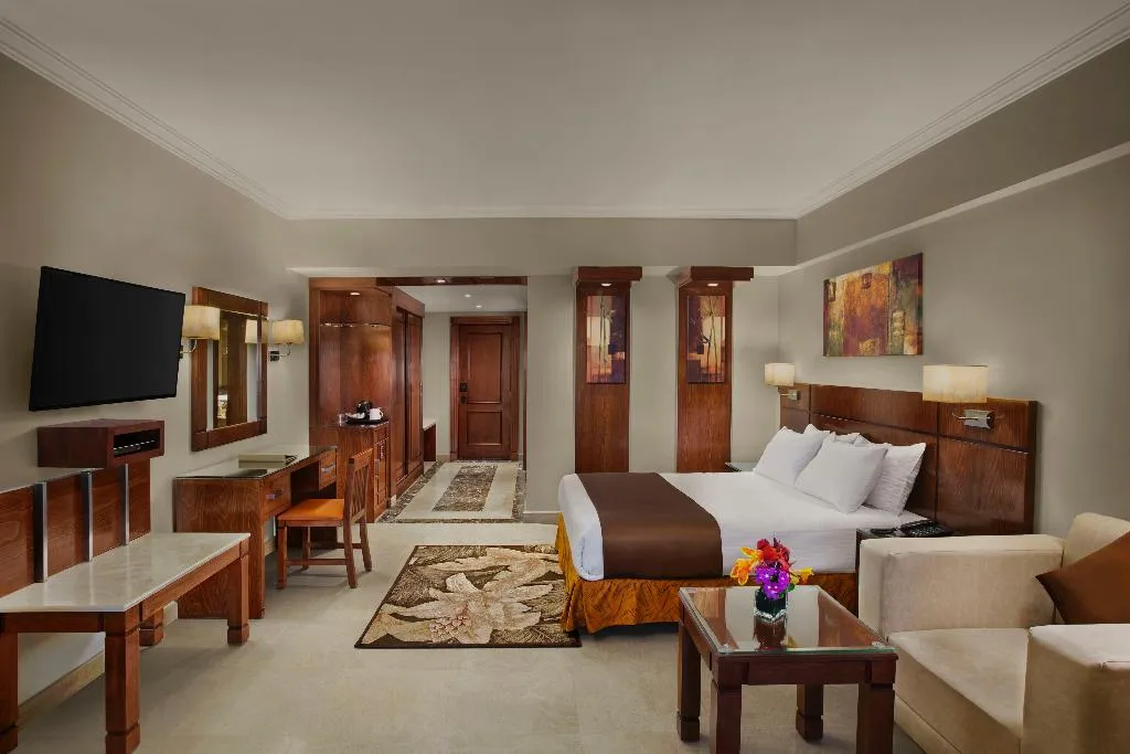 DOUBLE PREMIUM BEACH FRONT Room, Sultan Gardens Resort, Red Sea Riviera