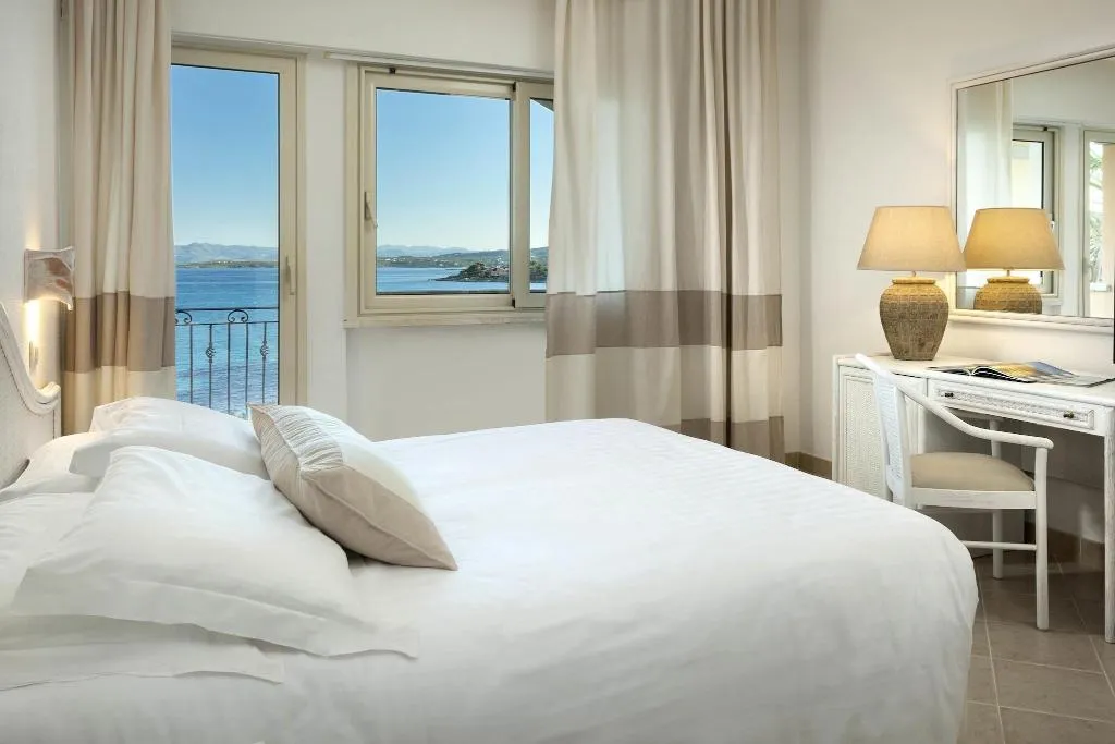 DOUBLE COMFORT SEA VIEW Room, Gabbiano Azzurro, Olbia