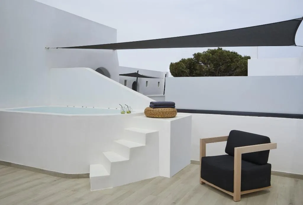 SUITE LUXURY Room, Kalisti Hotel & Suites, Santorini