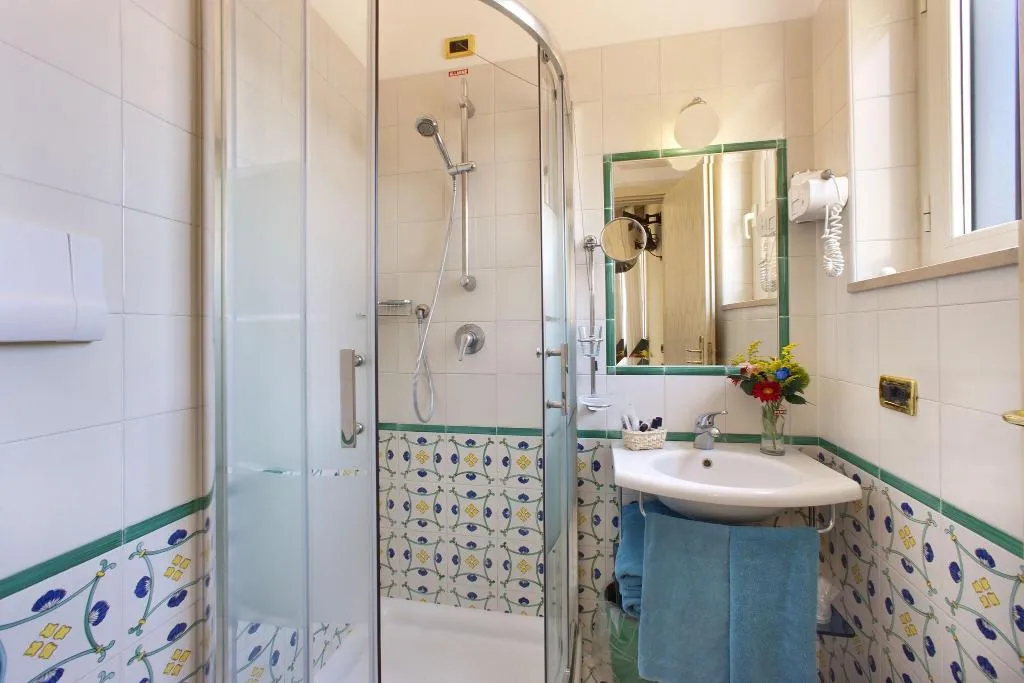 QUADRUPLE BUNK BED Room, Del Mare, Naples