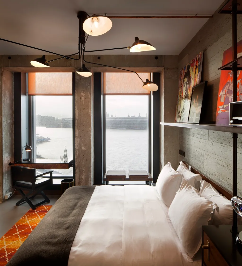 DOUBLE DELUXE RIVER VIEW Room, Sir Adam Hotel, part of Sircle Collection, Amsterdam