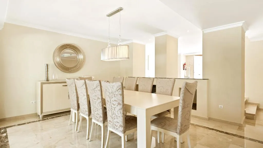 VILLA STANDARD Room, Villa Marina Puerto Banus, Costa Del Sol