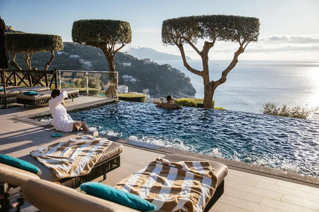 Pool, Villa Fiorella Art Hotel, Naples