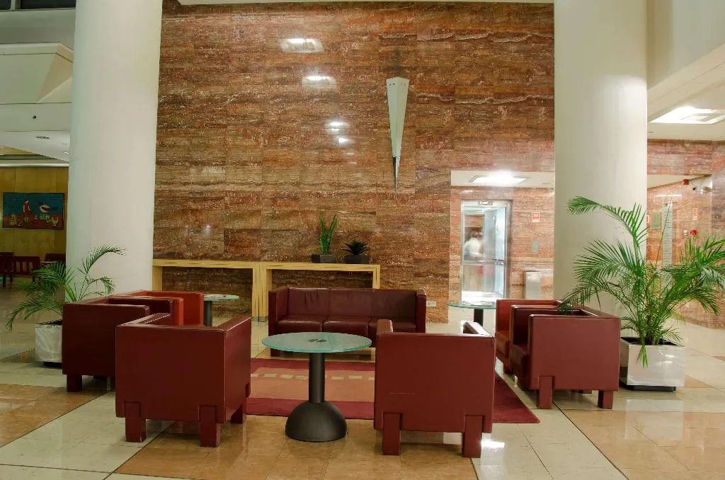 Lobby, VIP Executive Entrecampos - Hotel & Conference, Lisbon