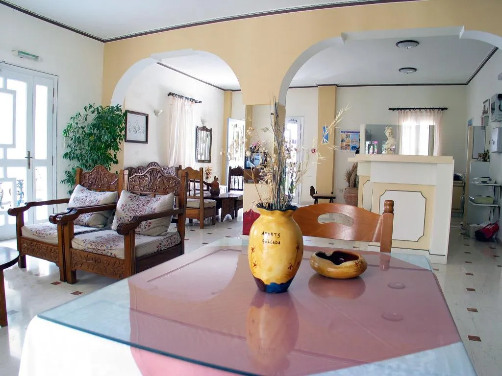 Lobby, Sellada Apartments, Santorini