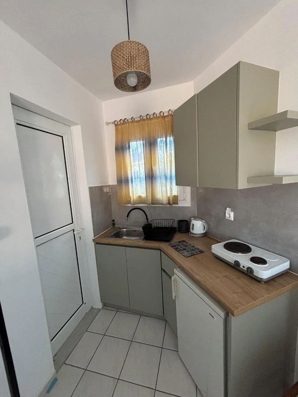 Room, Vaso Alykanas Studios, Zante
