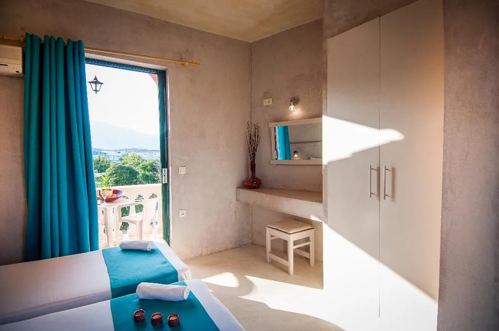 Room, Zante Nest, Zante
