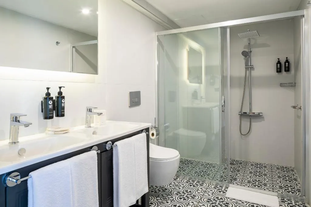 SUITE KING SIZE BED Room, Ramada By Wyndham Dalaman, Dalaman