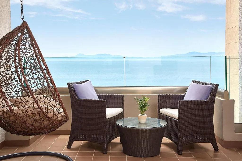 DOUBLE SEA VIEW KING BED Room, Sheraton Rhodes Resort, Rhodes