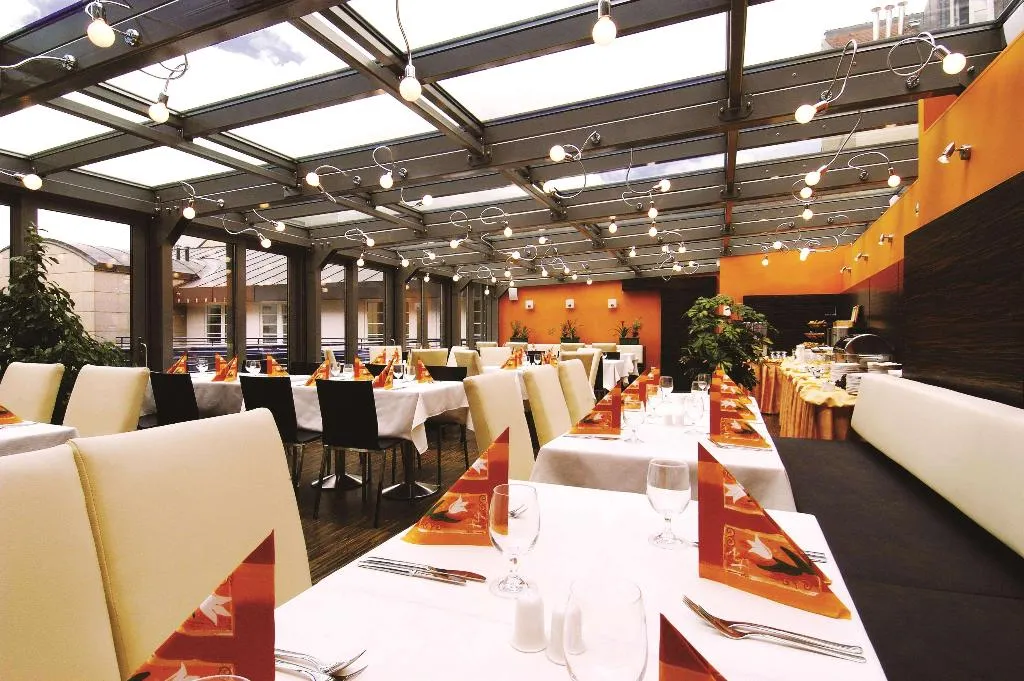 Restaurant, EA Hotel Crystal Palace, Prague