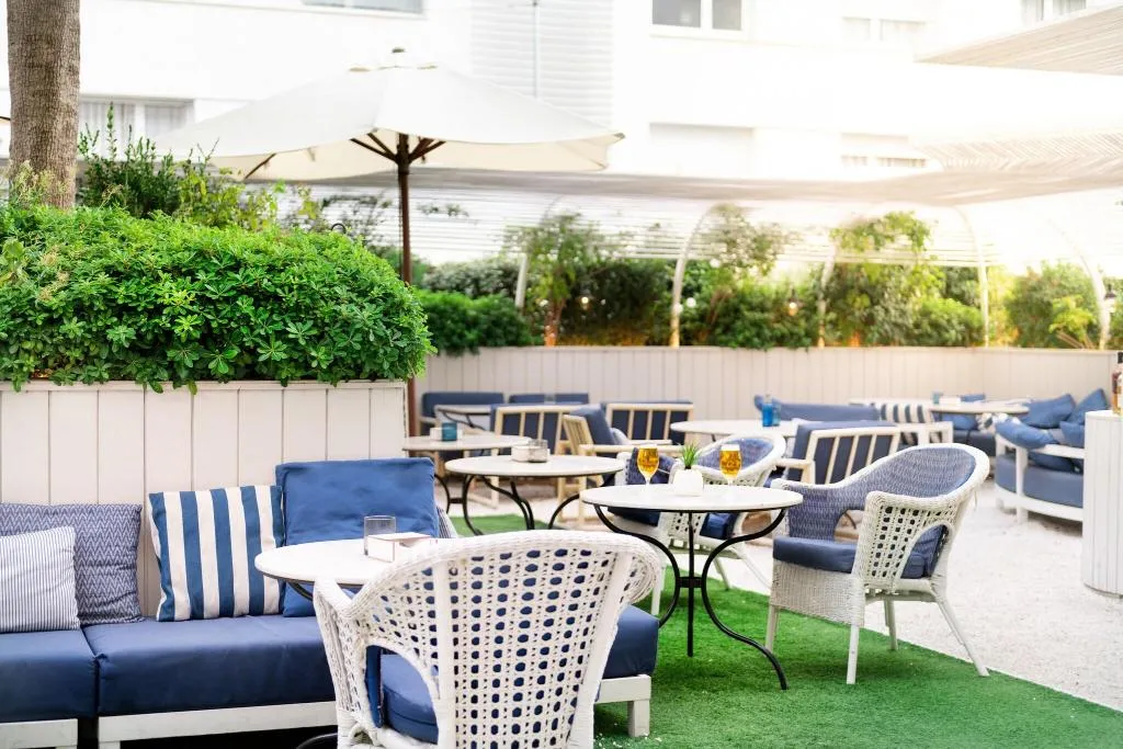 Terrace, AC Barcelona Victoria Suites, Barcelona