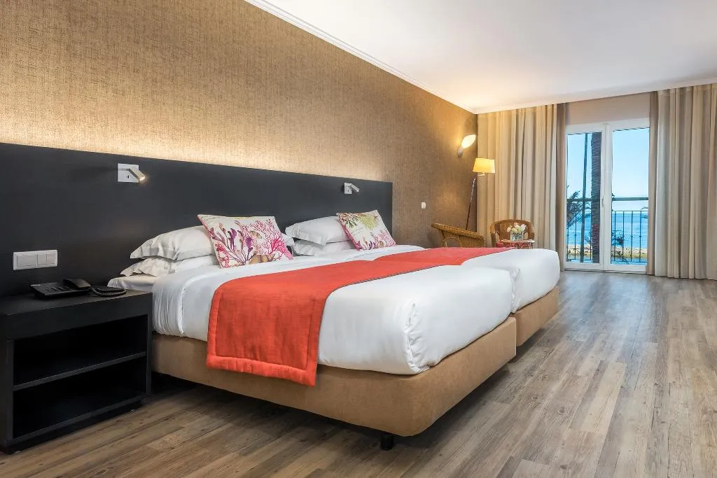 DOUBLE SINGLE USE SEA VIEW Room, Enotel Sunset Bay, Madeira