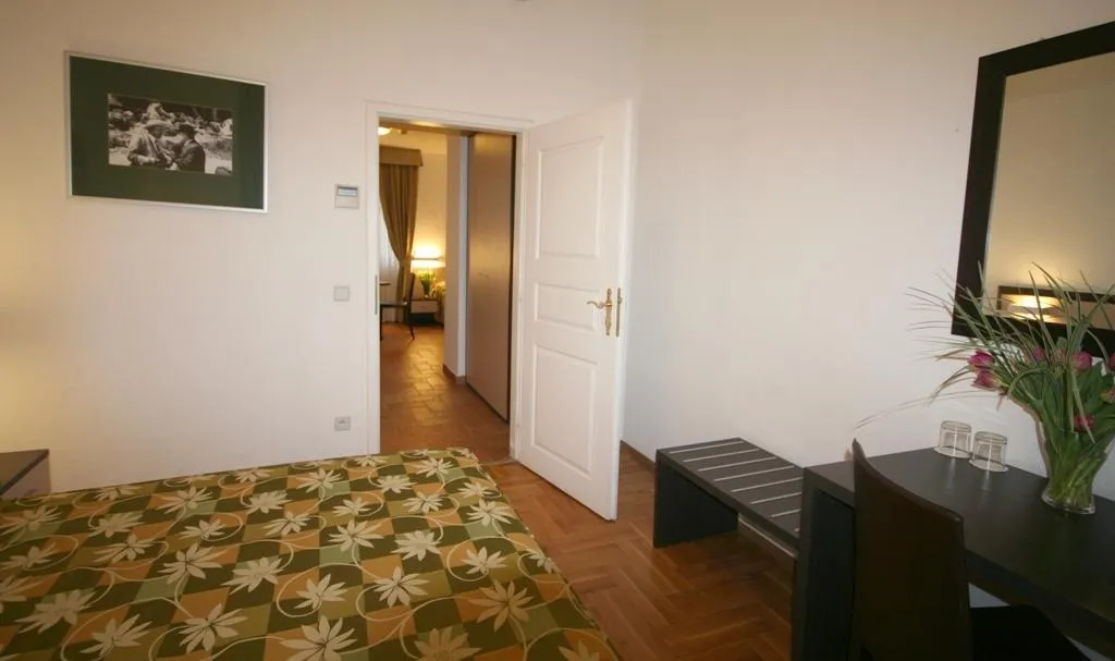 Room, Praga 1, Prague
