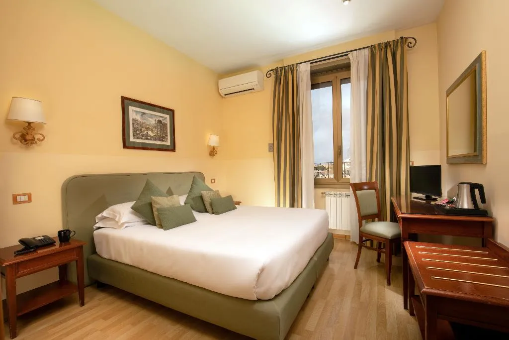 DOUBLE SINGLE USE STANDARD Room, Hotel Colosseum, Rome