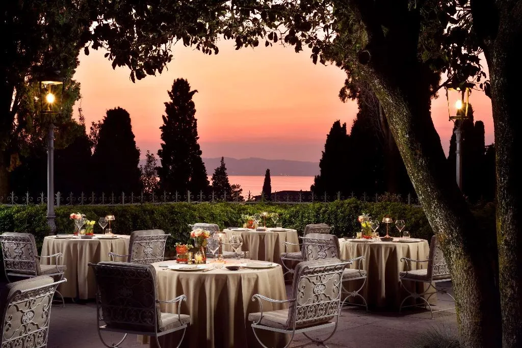 Restaurant, Villa Cortine Palace Hotel, Milan