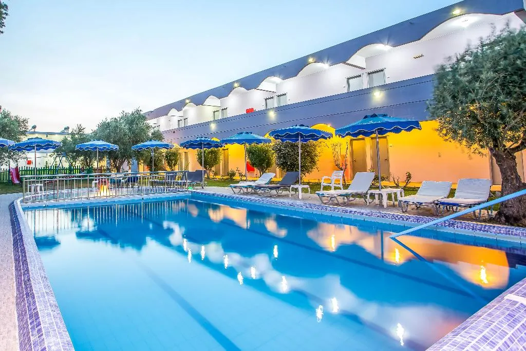 Pool, Belvita, Rhodes