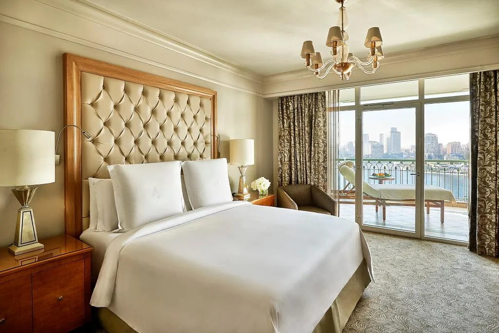 SUITE EXECUTIVE KING BED Room, Four Seasons Hotel Cairo at Nile Plaza, Cairo