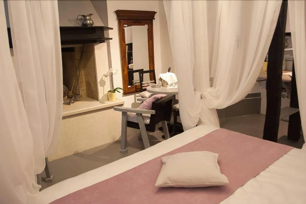 Room, Houses Of Motovun, Istria
