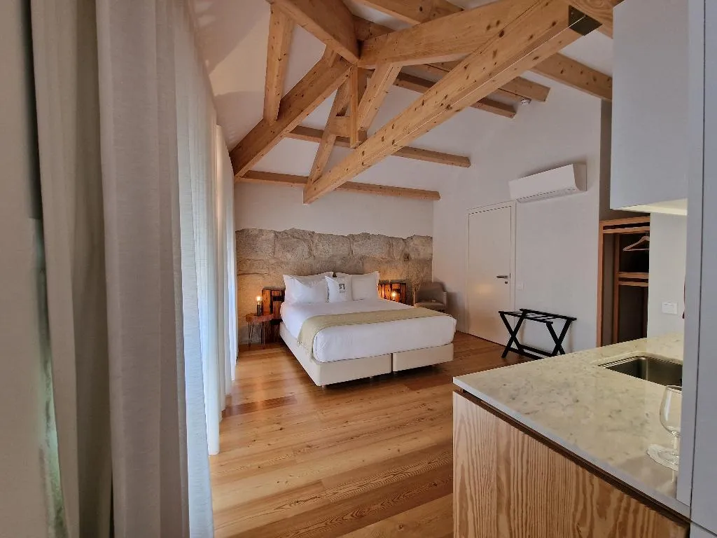 STUDIO PENTHOUSE Room, Porta Nobre Boutique Hotel by Aspasios, Porto