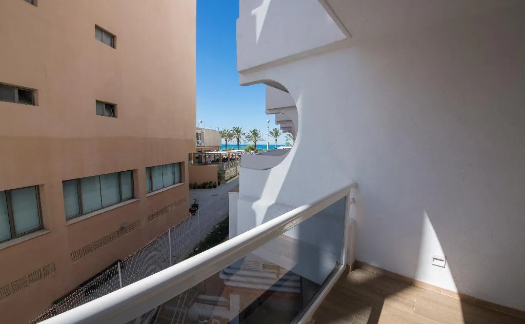TWIN ECONOMY Room, Negresco, Majorca