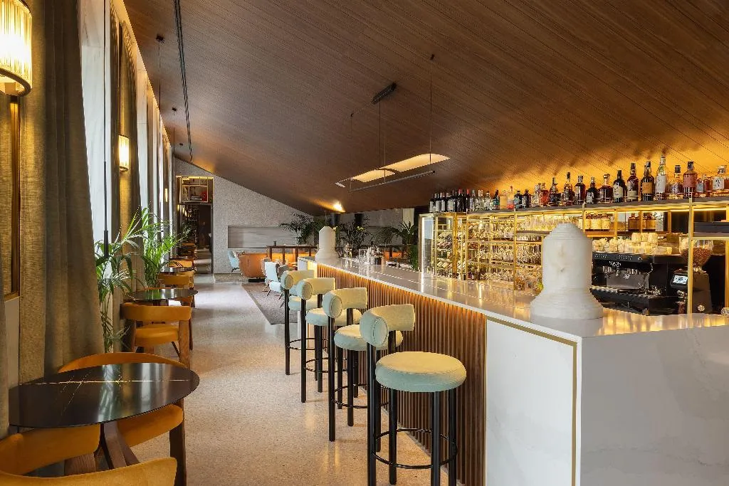 Bar, Palazzo Cordusio A Gran Melia Hotel, Naples
